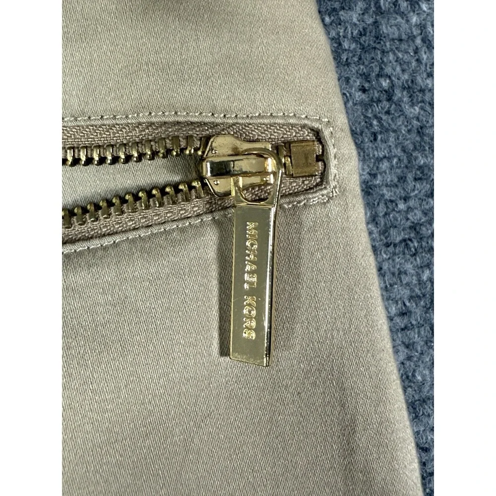 Michael Kors Women's Khaki Shorts Size 4 Gold Zipper Detail Dressy Bermuda‎